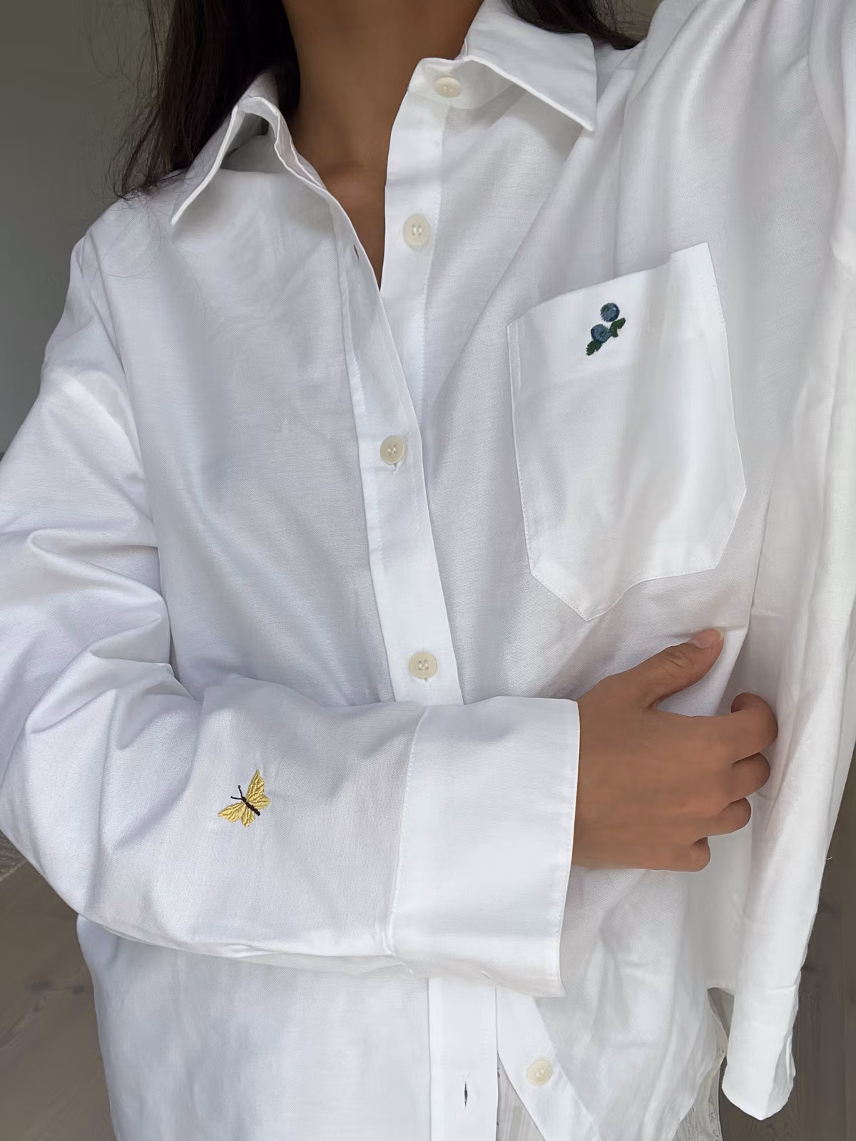 Breezy Shirt Embroidered White